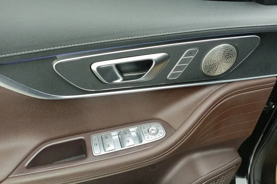 2024 Chery Tiggo 8 PRO 2.0T 254HP L4 8AT,autocango,china used car exporter,china ev exporter,chinese used car exporter,chinese used ev exporter