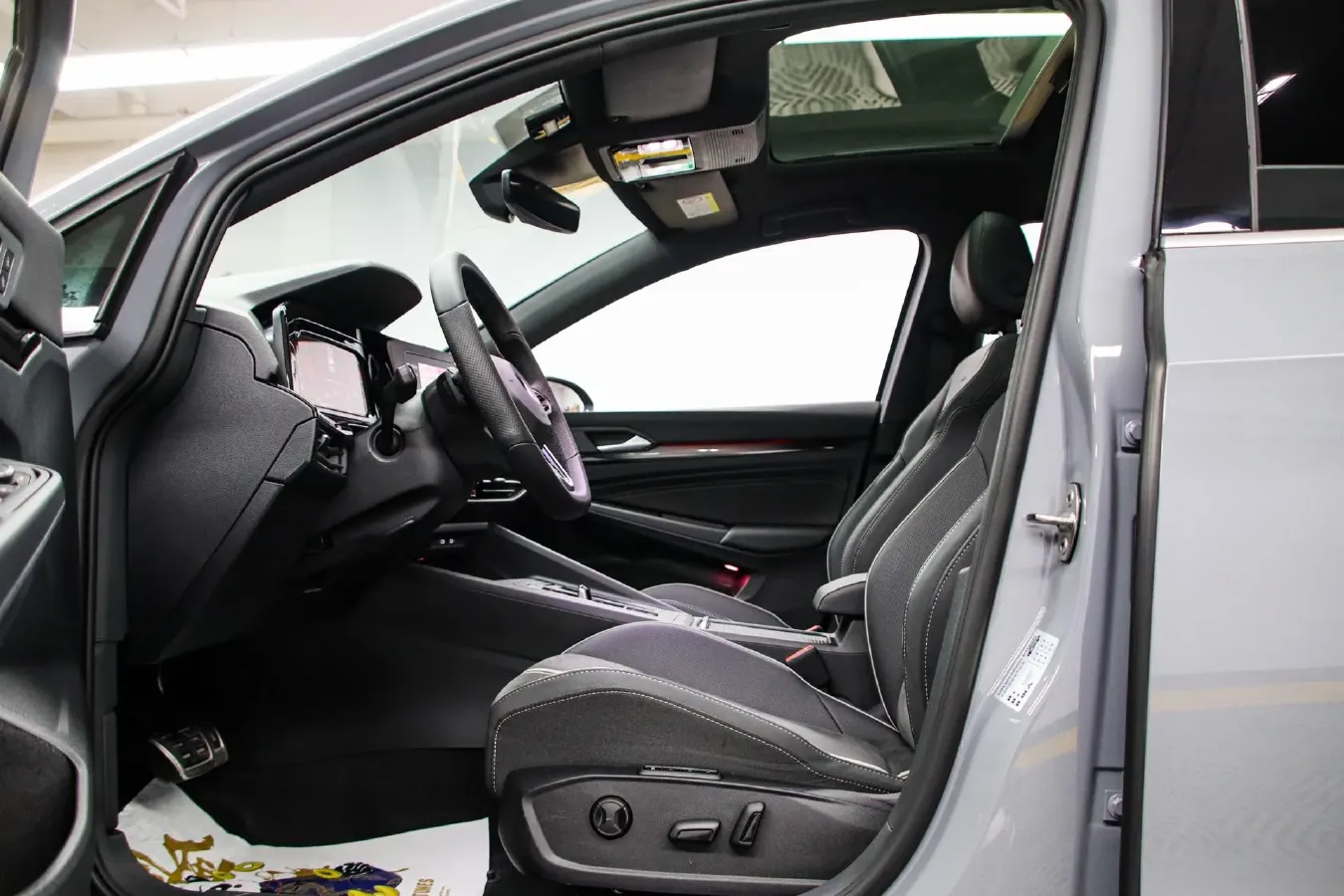 2021 Volkswagen Golf 1.4T 150HP L4 7DCT,autocango,china used car exporter,china ev exporter,chinese used car exporter,chinese used ev exporter