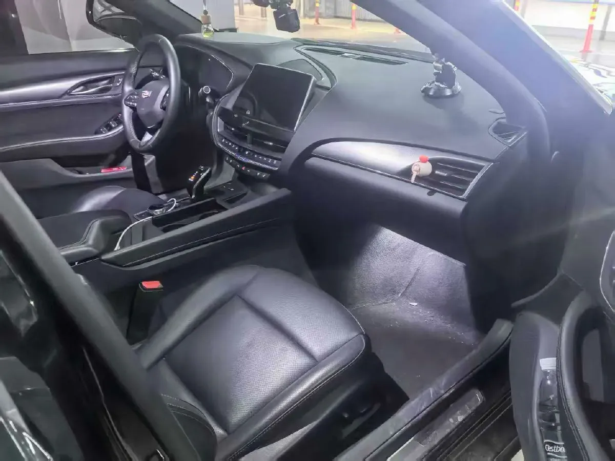 2022 Cadillac CT5 2.0T 237HP L4 10AT,autocango,china used car exporter,china ev exporter,chinese used car exporter,chinese used ev exporter