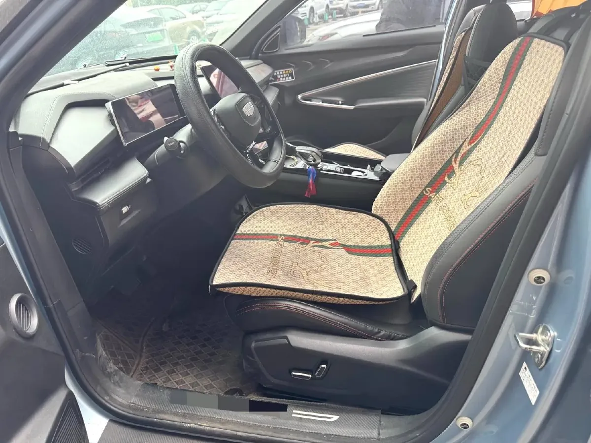 2023 Geely Azkarra 1.5T 181HP L4 7DCT,autocango,china used car exporter,china ev exporter,chinese used car exporter,chinese used ev exporter