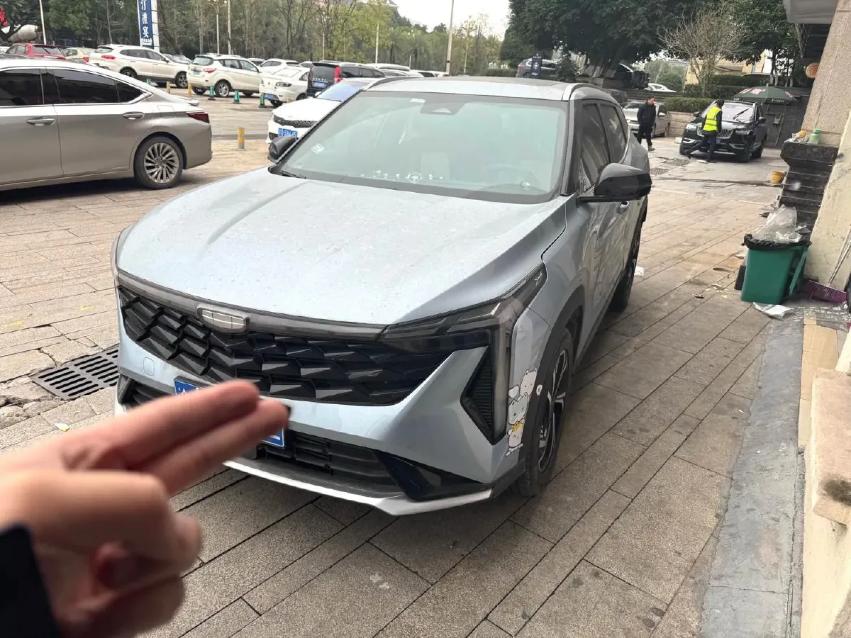 2023 Geely Azkarra 1.5T 181HP L4 7DCT,autocango,china used car exporter,china ev exporter,chinese used car exporter,chinese used ev exporter