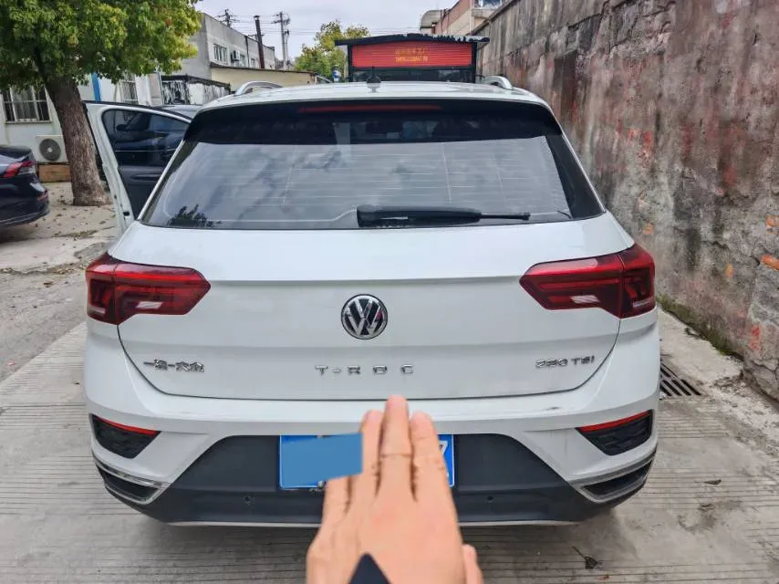 2019 Volkswagen T-Roc 1.4T 150HP L4 7DCT,autocango,china used car exporter,china ev exporter,chinese used car exporter,chinese used ev exporter