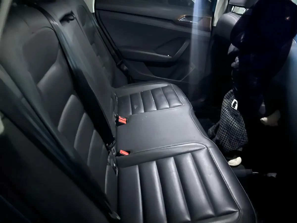 2020 Volkswagen Tharu 2.0T 186HP L4 7DCT,autocango,china used car exporter,china ev exporter,chinese used car exporter,chinese used ev exporter