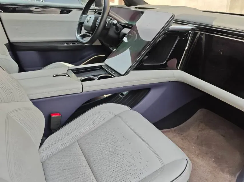 2021 HiPhi X BEV 97KWH,autocango,china used car exporter,china ev exporter,chinese used car exporter,chinese used ev exporter