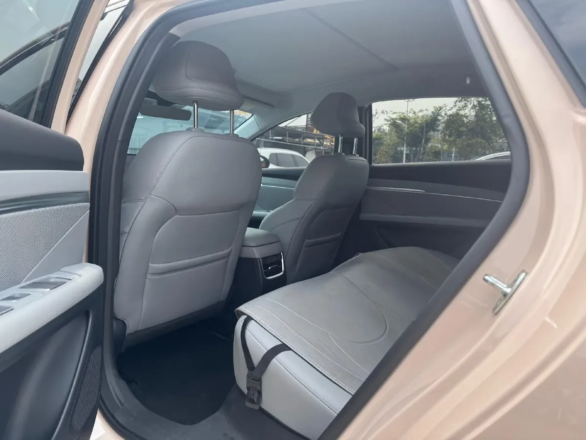 2024 Xpeng MONA M03 BEV 51.8KWH,autocango,china used car exporter,china ev exporter,chinese used car exporter,chinese used ev exporter