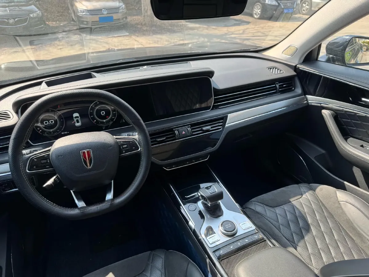 2019 HongQi HS5 2.0T 224HP L4 6AT,autocango,china used car exporter,china ev exporter,chinese used car exporter,chinese used ev exporter