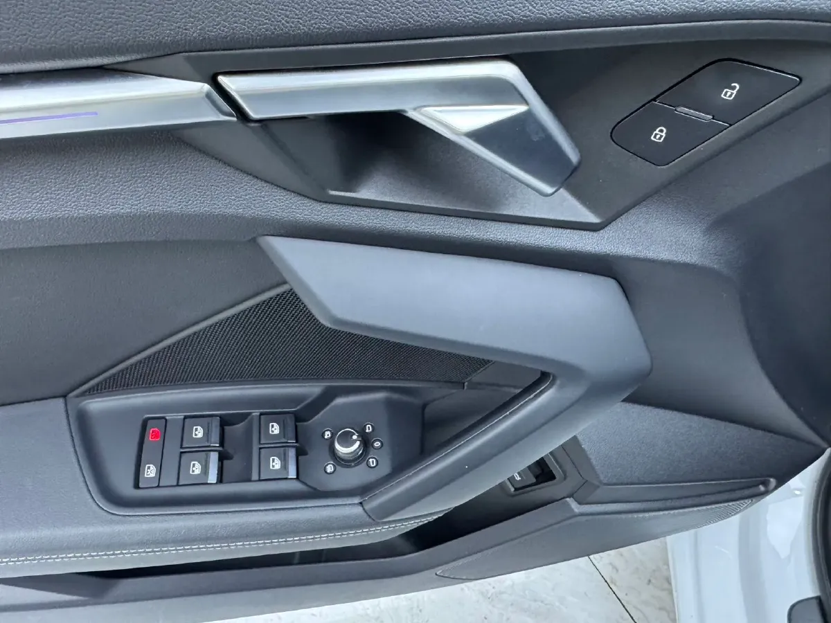 2022 Audi A3 1.4T 150HP L4 7DCT,autocango,china used car exporter,china ev exporter,chinese used car exporter,chinese used ev exporter