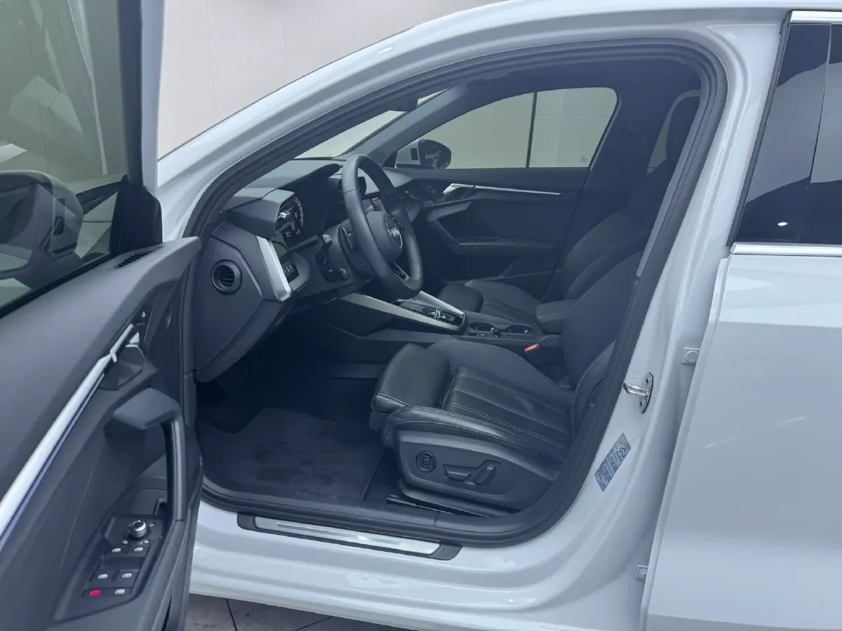 2022 Audi A3 1.4T 150HP L4 7DCT,autocango,china used car exporter,china ev exporter,chinese used car exporter,chinese used ev exporter