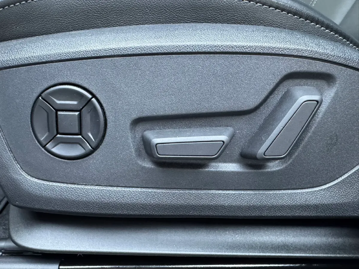 2022 Audi A3 1.4T 150HP L4 7DCT,autocango,china used car exporter,china ev exporter,chinese used car exporter,chinese used ev exporter