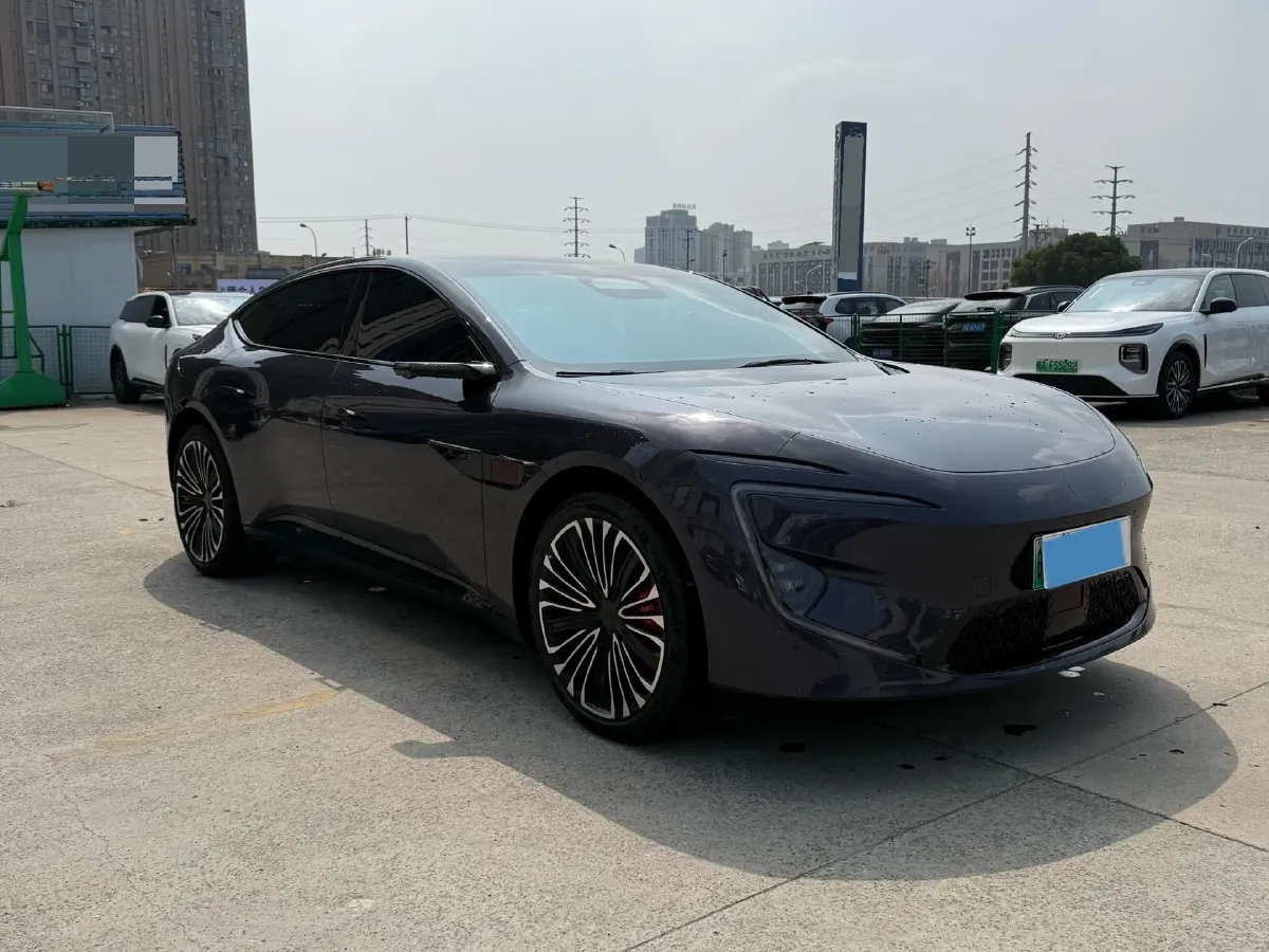 2025 Avatr 12 1.5T 156HP L4 REEV 39.05KWH,autocango,china used car exporter,china ev exporter,chinese used car exporter,chinese used ev exporter