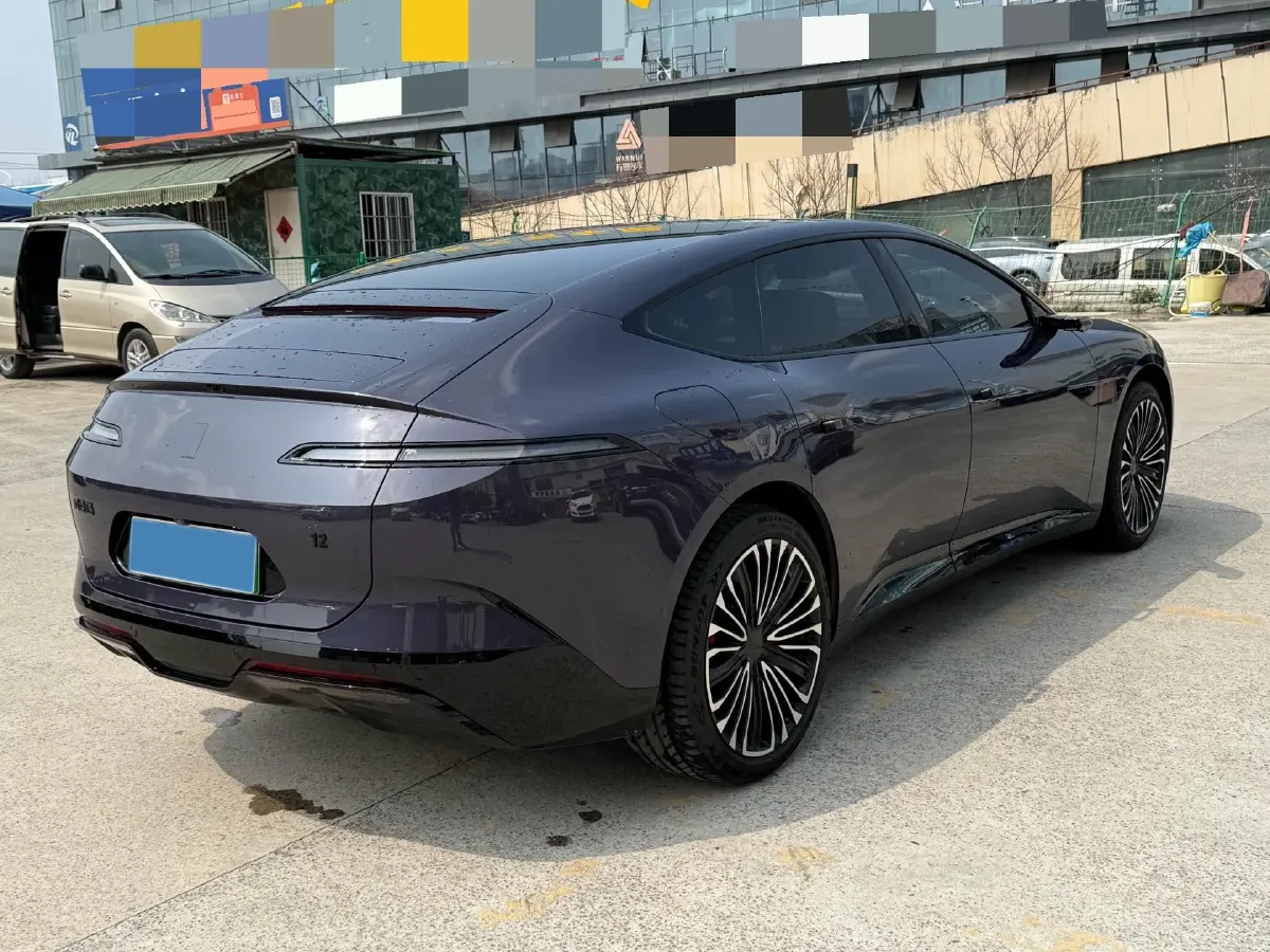 2025 Avatr 12 1.5T 156HP L4 REEV 39.05KWH,autocango,china used car exporter,china ev exporter,chinese used car exporter,chinese used ev exporter