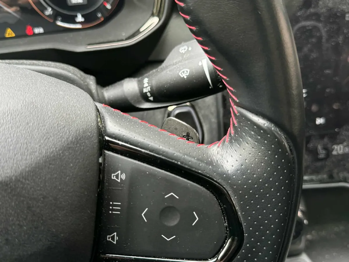 2021 LYNK&CO 01 2.0T 254HP L4 8AT,autocango,china used car exporter,china ev exporter,chinese used car exporter,chinese used ev exporter