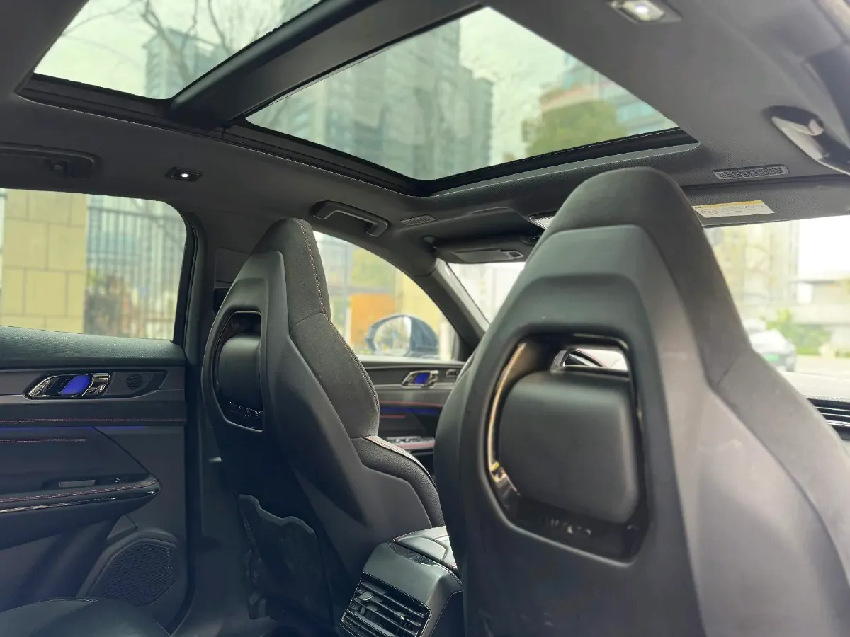 2021 LYNK&CO 01 2.0T 254HP L4 8AT,autocango,china used car exporter,china ev exporter,chinese used car exporter,chinese used ev exporter