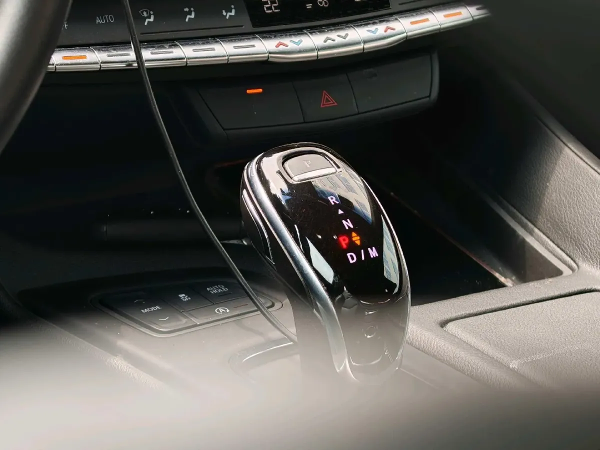 2020 Cadillac CT5 2.0T 237HP L4 10AT,autocango,china used car exporter,china ev exporter,chinese used car exporter,chinese used ev exporter