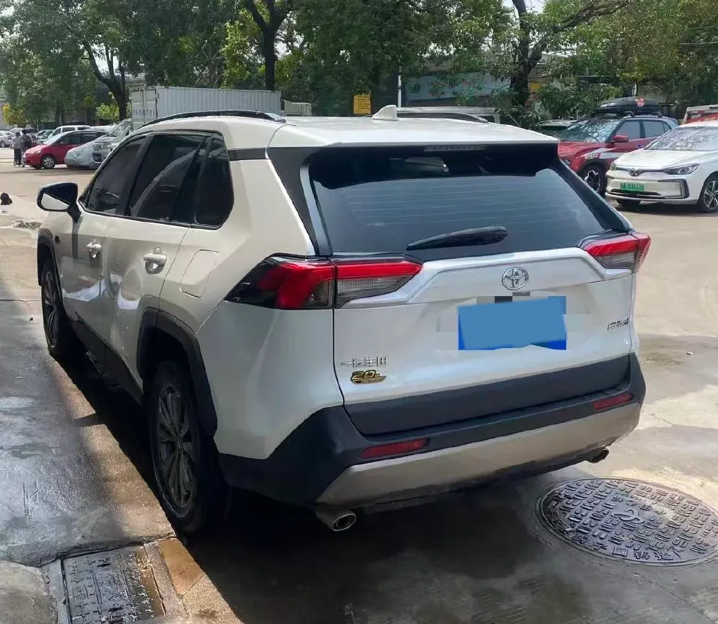 2023 Toyota RAV4 2.0L 171HP L4 CVT,autocango,china used car exporter,china ev exporter,chinese used car exporter,chinese used ev exporter