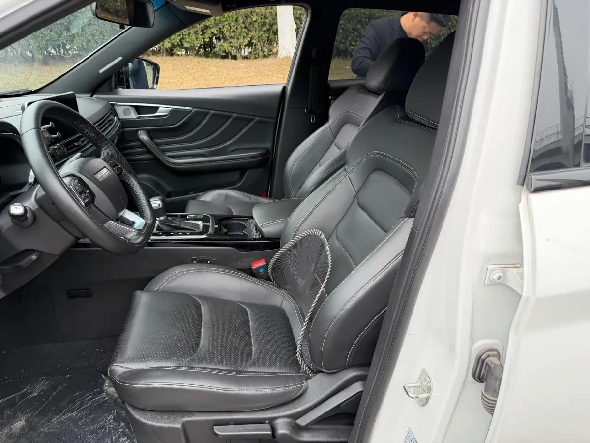 2021 Jetour X70S 1.6T 197HP L4 7DCT,autocango,china used car exporter,china ev exporter,chinese used car exporter,chinese used ev exporter