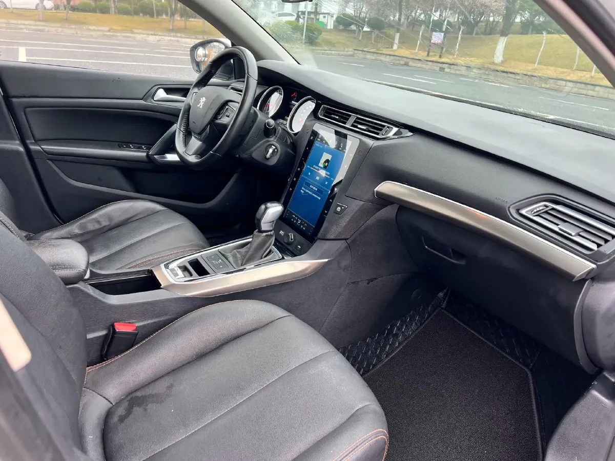 2018 Peugeot 408 1.6T 167HP L4 6AT,autocango,china used car exporter,china ev exporter,chinese used car exporter,chinese used ev exporter