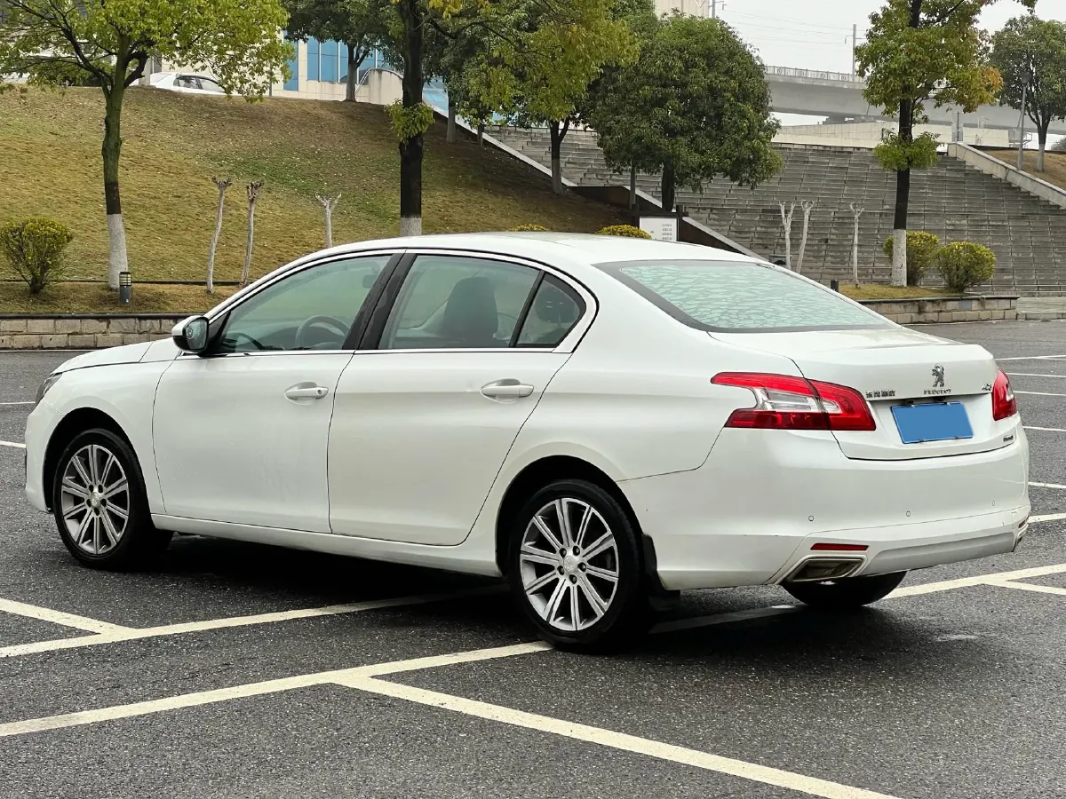 2018 Peugeot 408 1.6T 167HP L4 6AT,autocango,china used car exporter,china ev exporter,chinese used car exporter,chinese used ev exporter