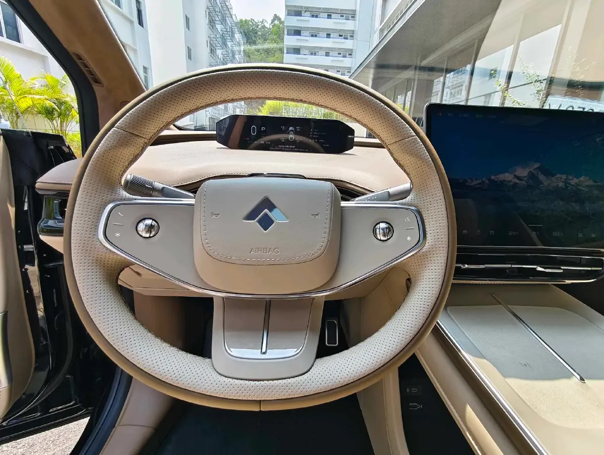 2025 HYPTEC HT BEV,autocango,china used car exporter,china ev exporter,chinese used car exporter,chinese used ev exporter