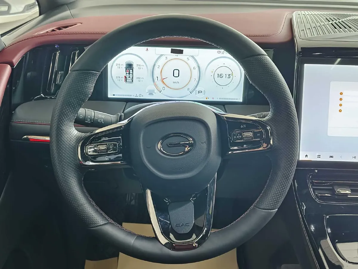 2024 GAC Trumpchi M8 2.0T 252HP L4 8AT,autocango,china used car exporter,china ev exporter,chinese used car exporter,chinese used ev exporter