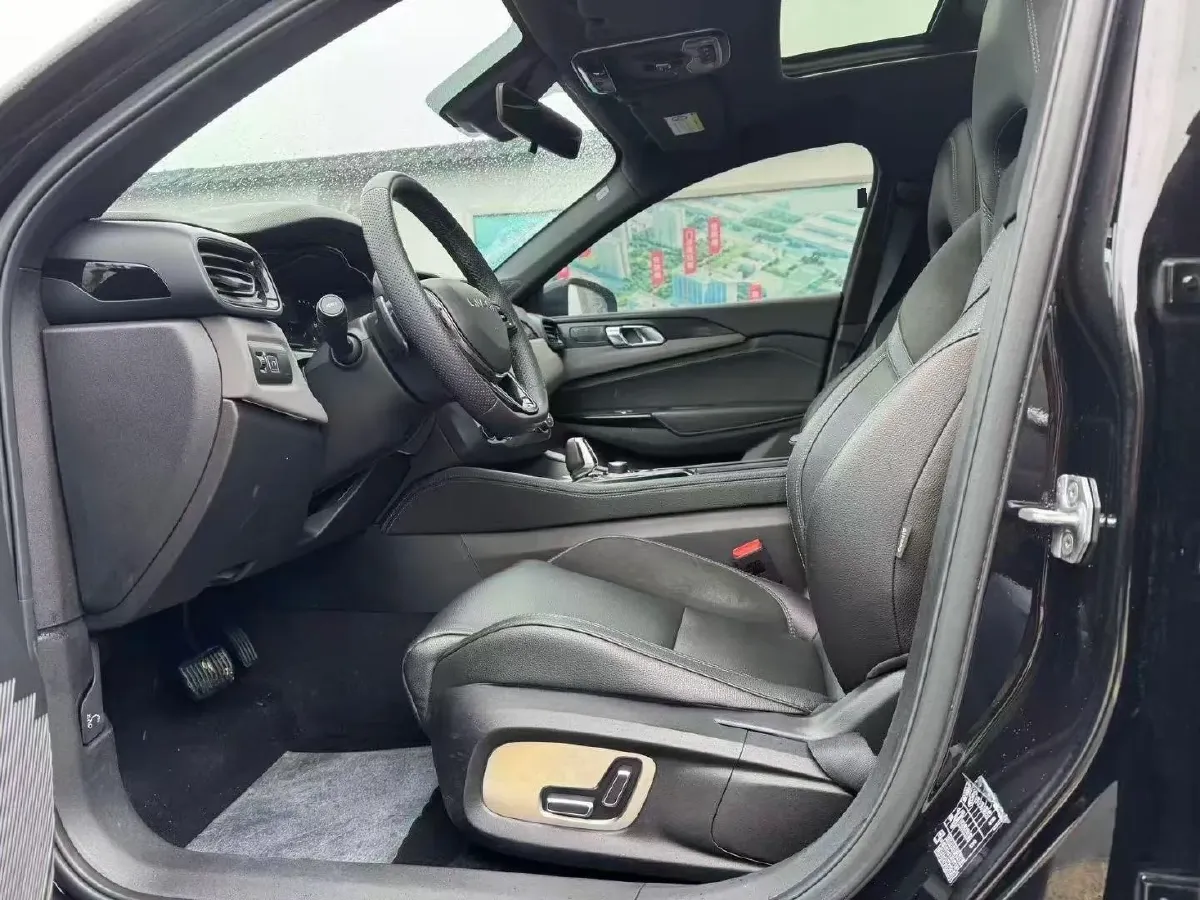 2021 LYNK&CO 03 1.5T 180HP L3 7DCT,autocango,china used car exporter,china ev exporter,chinese used car exporter,chinese used ev exporter