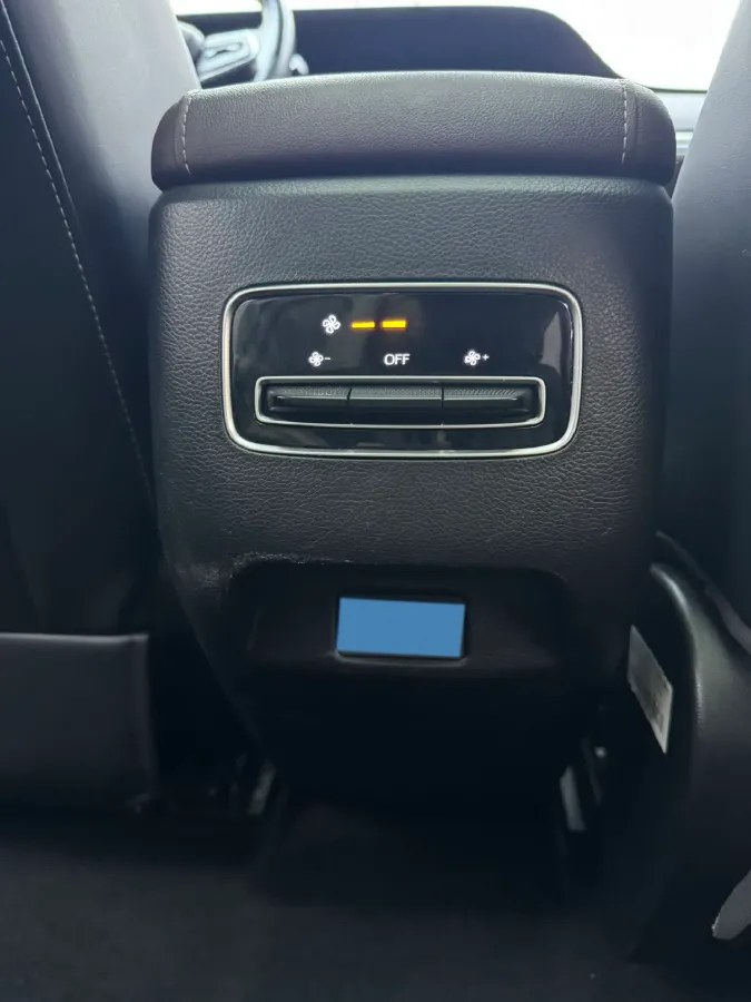 2021 GAC Trumpchi M6 1.5T 169HP L4 7DCT,autocango,china used car exporter,china ev exporter,chinese used car exporter,chinese used ev exporter