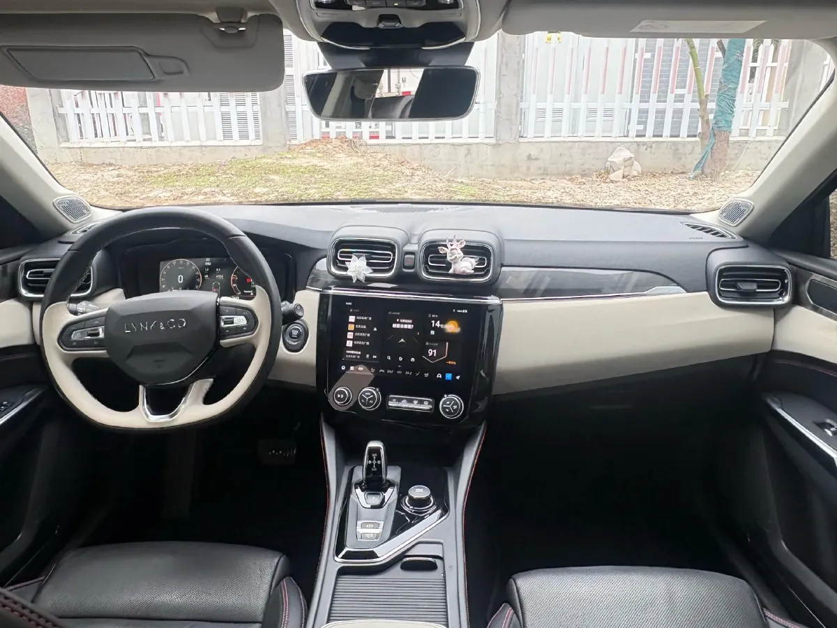 2022 LYNK&CO 02 2.0T 190HP L4 7DCT,autocango,china used car exporter,china ev exporter,chinese used car exporter,chinese used ev exporter