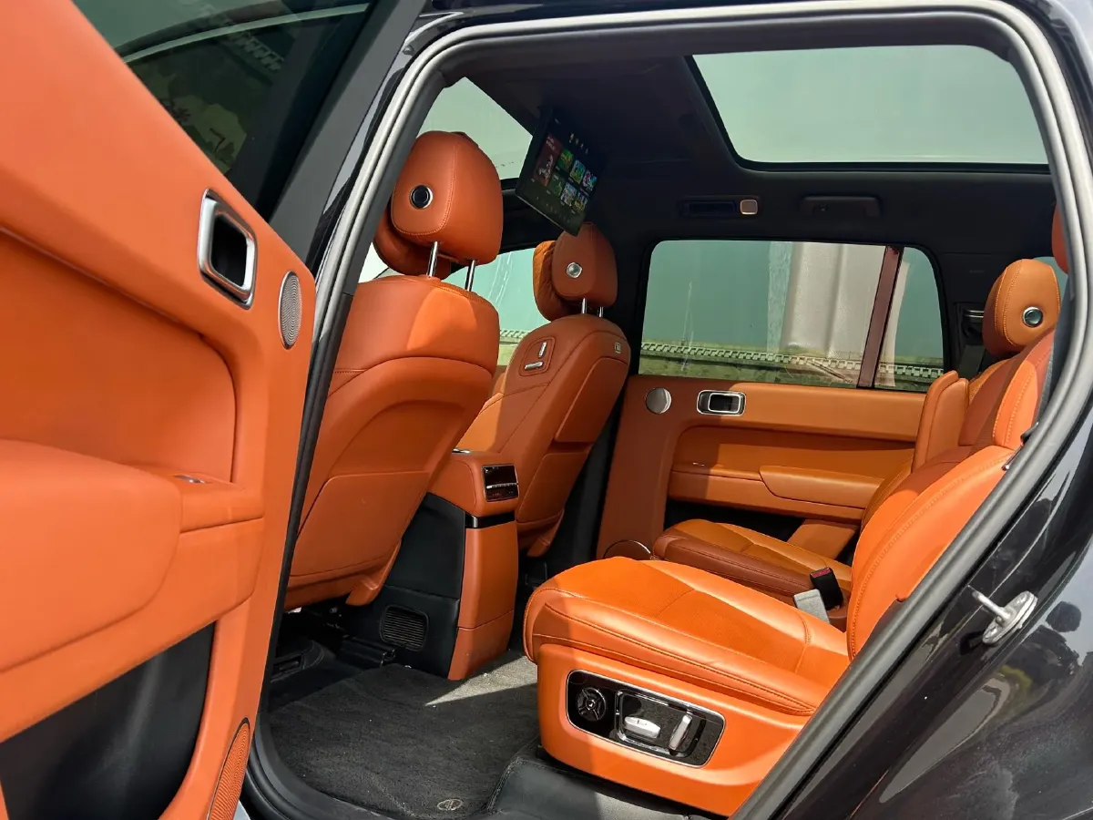 2022 Li L9 Range Extended 154HP REEV 42.6KWH,autocango,china used car exporter,china ev exporter,chinese used car exporter,chinese used ev exporter