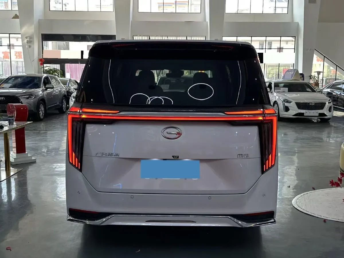 2023 GAC Trumpchi M8 2.0T 252HP L4 8AT,autocango,china used car exporter,china ev exporter,chinese used car exporter,chinese used ev exporter