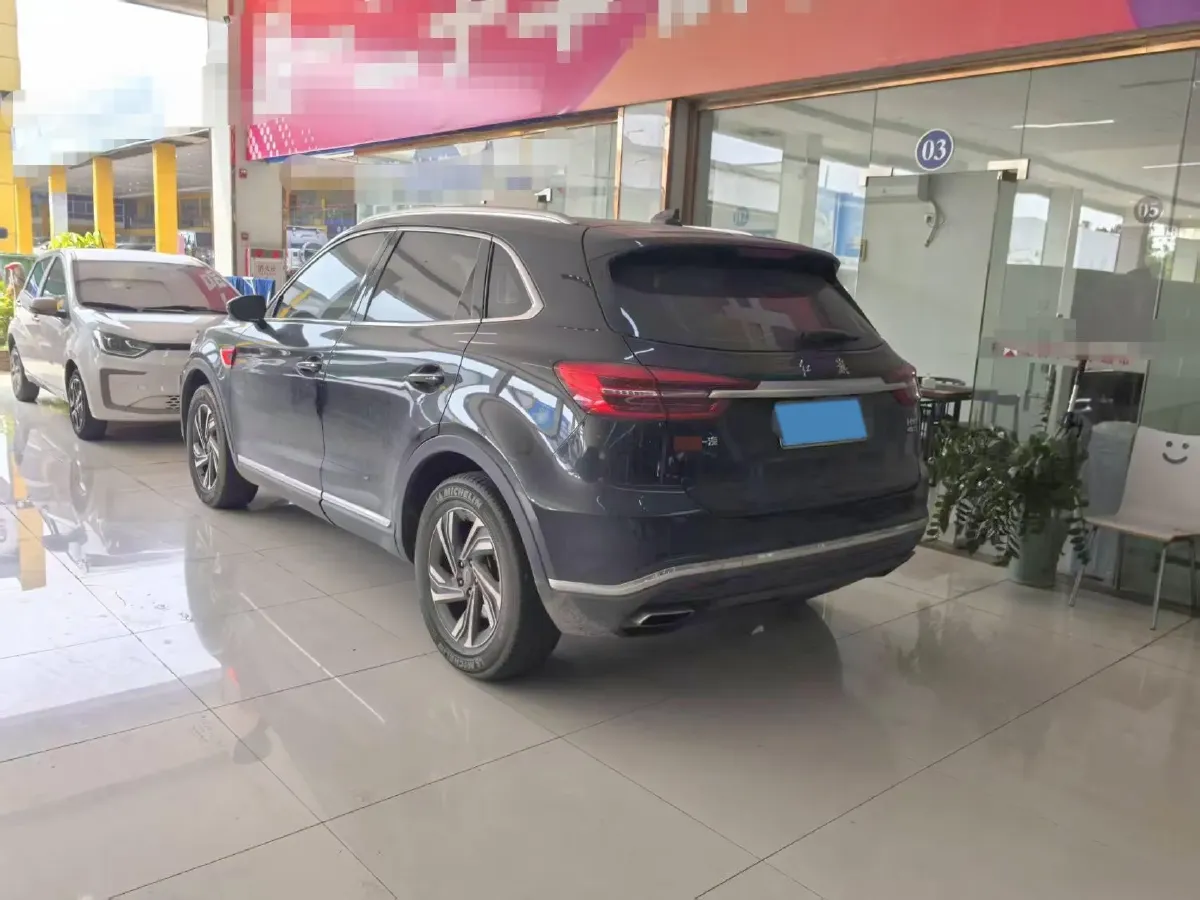 2022 HongQi HS5 2.0T 224HP L4 6AT,autocango,china used car exporter,china ev exporter,chinese used car exporter,chinese used ev exporter