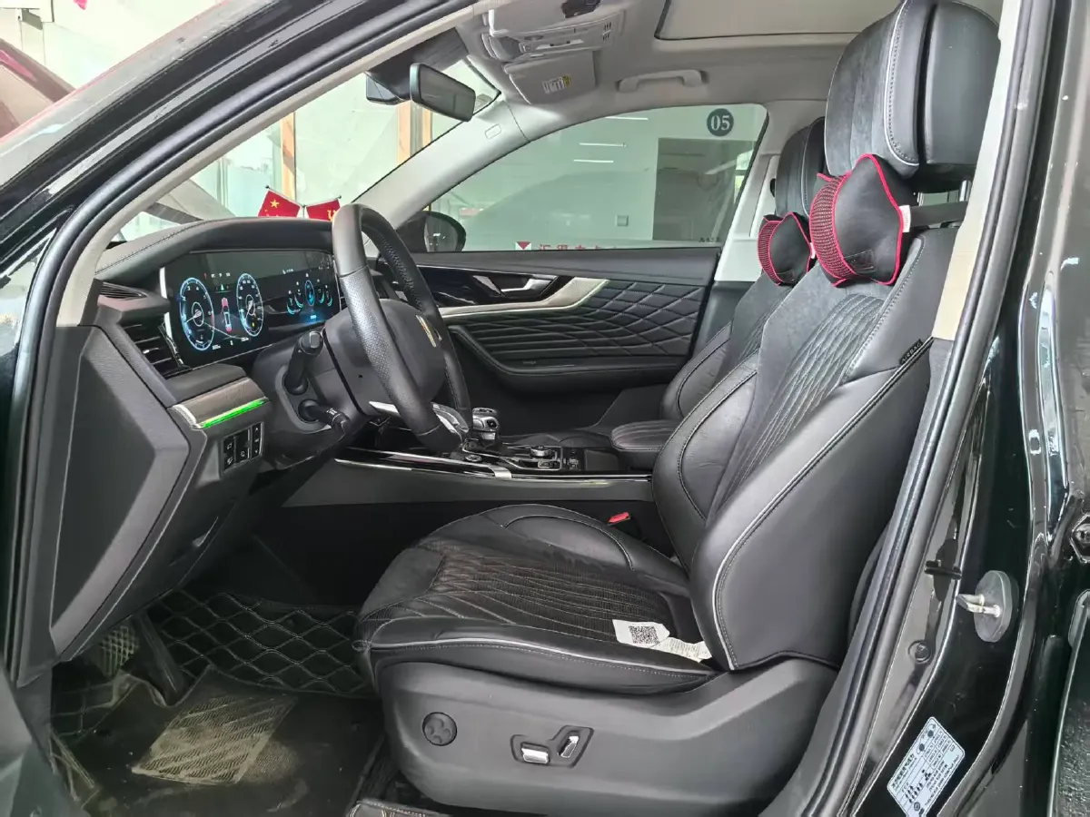 2022 HongQi HS5 2.0T 224HP L4 6AT,autocango,china used car exporter,china ev exporter,chinese used car exporter,chinese used ev exporter