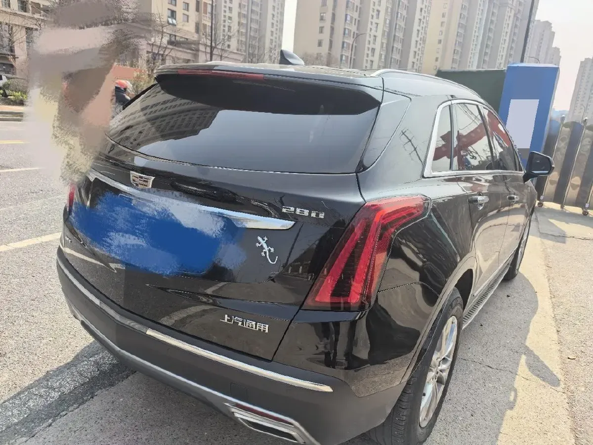 2021 Cadillac XT5 2.0T 237HP L4 9AT,autocango,china used car exporter,china ev exporter,chinese used car exporter,chinese used ev exporter