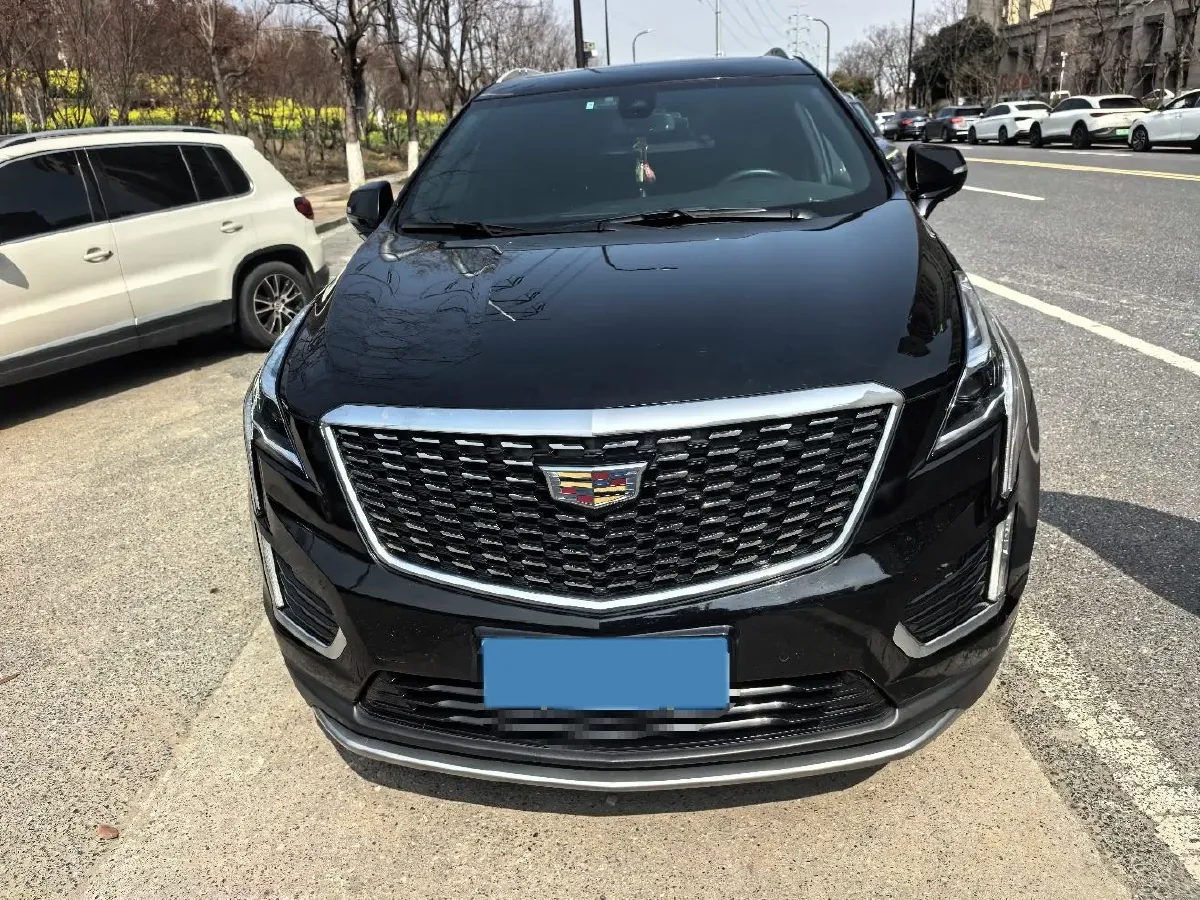 2021 Cadillac XT5 2.0T 237HP L4 9AT,autocango,china used car exporter,china ev exporter,chinese used car exporter,chinese used ev exporter
