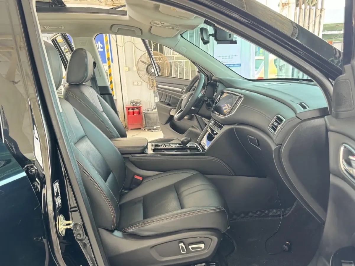 2020 GAC Trumpchi GS8 2.0T 252HP L4 6AT,autocango,china used car exporter,china ev exporter,chinese used car exporter,chinese used ev exporter