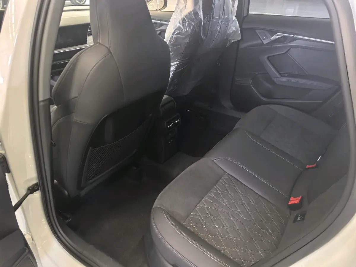 2024 Audi A3 1.4T 150HP L4 7DCT,autocango,china used car exporter,china ev exporter,chinese used car exporter,chinese used ev exporter