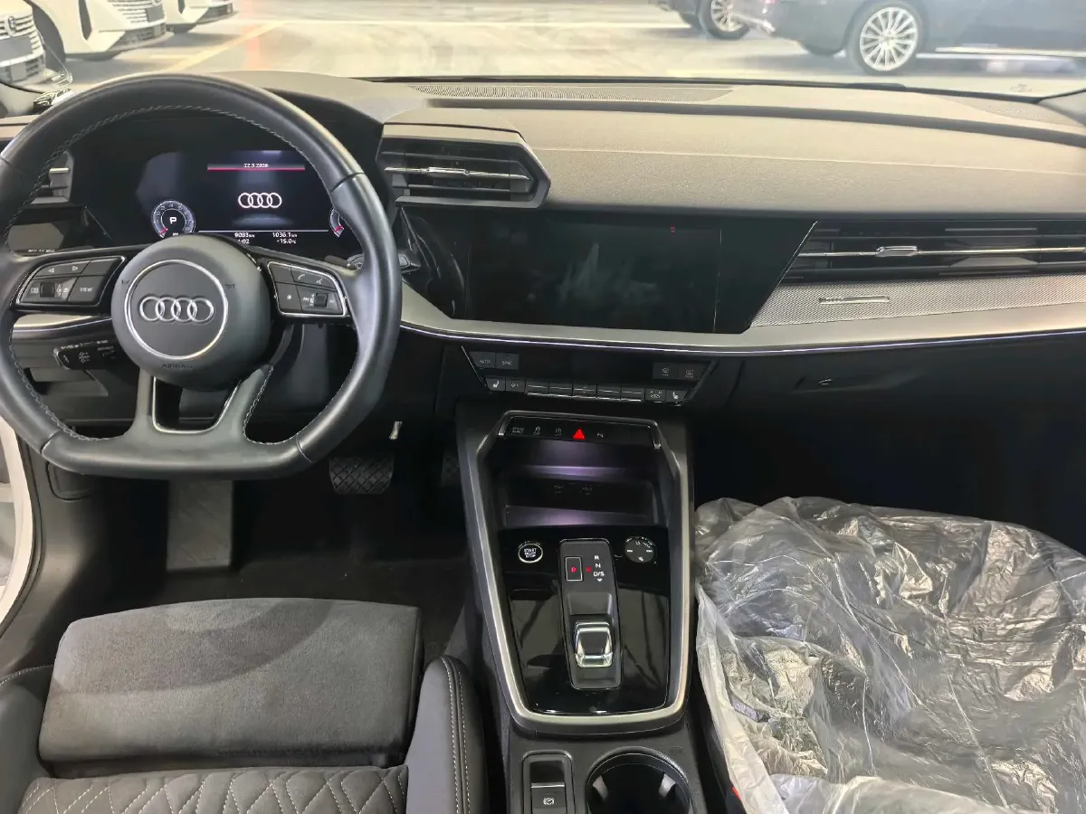 2024 Audi A3 1.4T 150HP L4 7DCT,autocango,china used car exporter,china ev exporter,chinese used car exporter,chinese used ev exporter