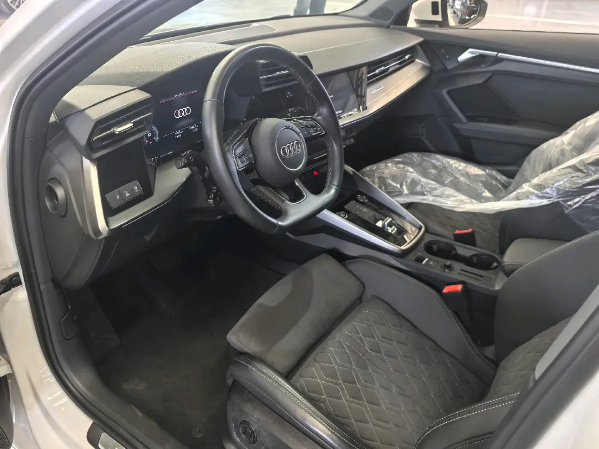 2024 Audi A3 1.4T 150HP L4 7DCT,autocango,china used car exporter,china ev exporter,chinese used car exporter,chinese used ev exporter