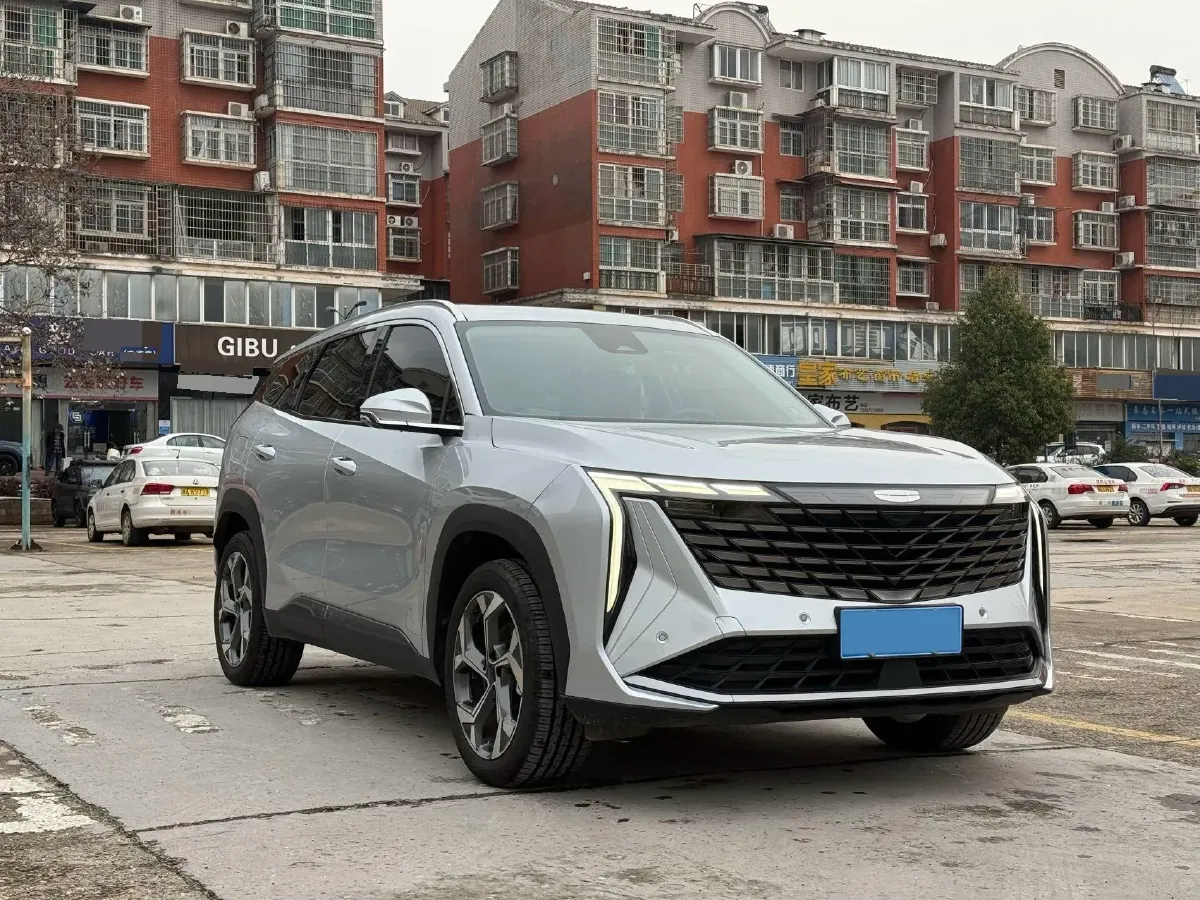 2023 Geely StarRay 1.5T 181HP L4 7DCT,autocango,china used car exporter,china ev exporter,chinese used car exporter,chinese used ev exporter