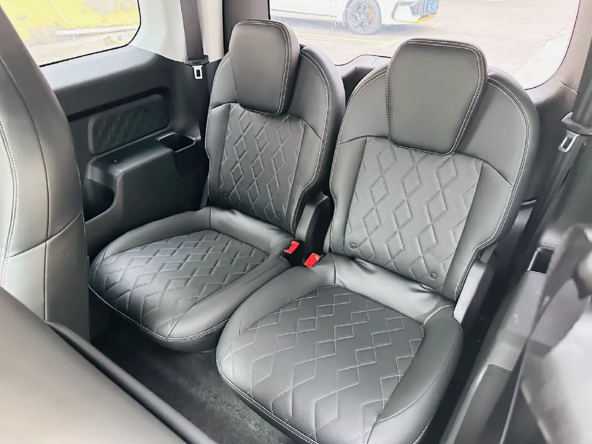 2023 BaoJun KiWi EV BEV 31.7KWH,autocango,china used car exporter,china ev exporter,chinese used car exporter,chinese used ev exporter