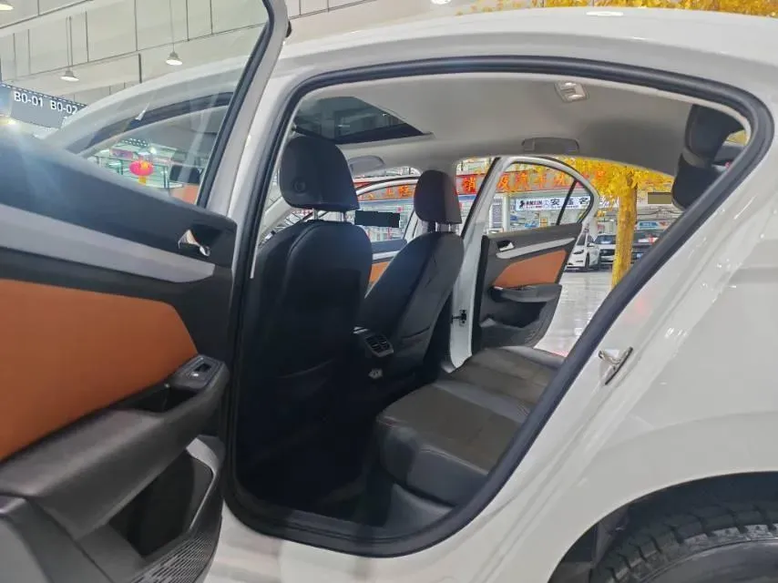 2025 Volkswagen Bora 1.2T 116HP L4 7DCT,autocango,china used car exporter,china ev exporter,chinese used car exporter,chinese used ev exporter