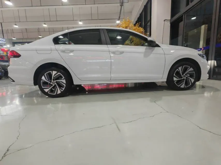 2025 Volkswagen Bora 1.2T 116HP L4 7DCT,autocango,china used car exporter,china ev exporter,chinese used car exporter,chinese used ev exporter