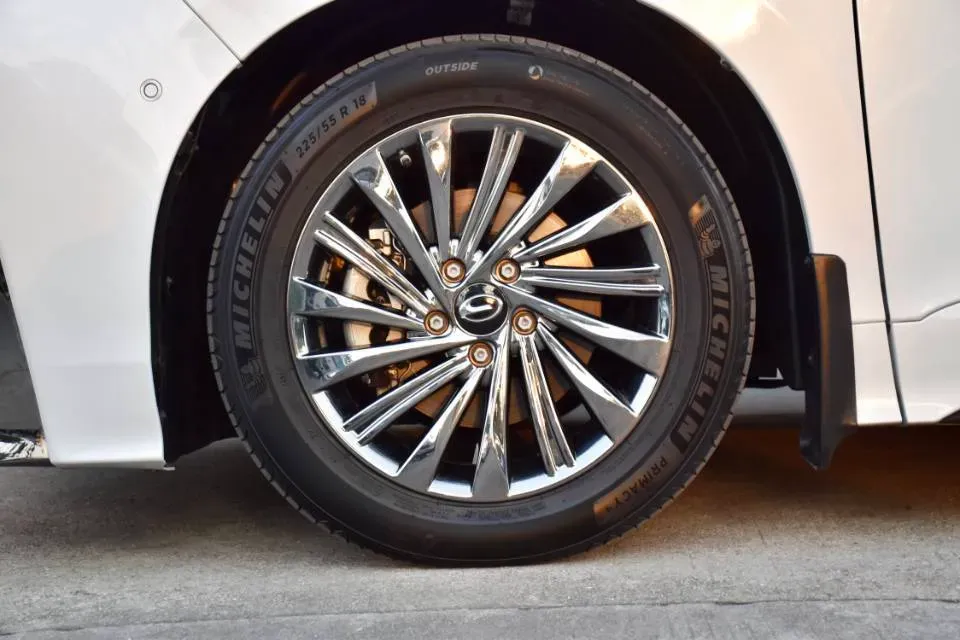 2021 GAC Trumpchi M8 2.0T 252HP L4 8AT,autocango,china used car exporter,china ev exporter,chinese used car exporter,chinese used ev exporter