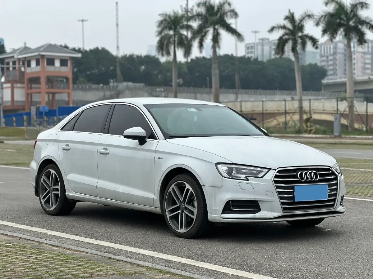 2019 Audi A3 1.4T 150HP L4 7DCT,autocango,china used car exporter,china ev exporter,chinese used car exporter,chinese used ev exporter