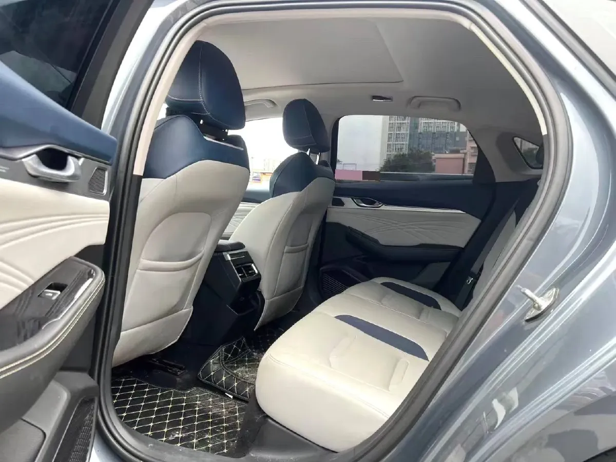 2021 Geely Preface 2.0T 190HP L4 7DCT,autocango,china used car exporter,china ev exporter,chinese used car exporter,chinese used ev exporter