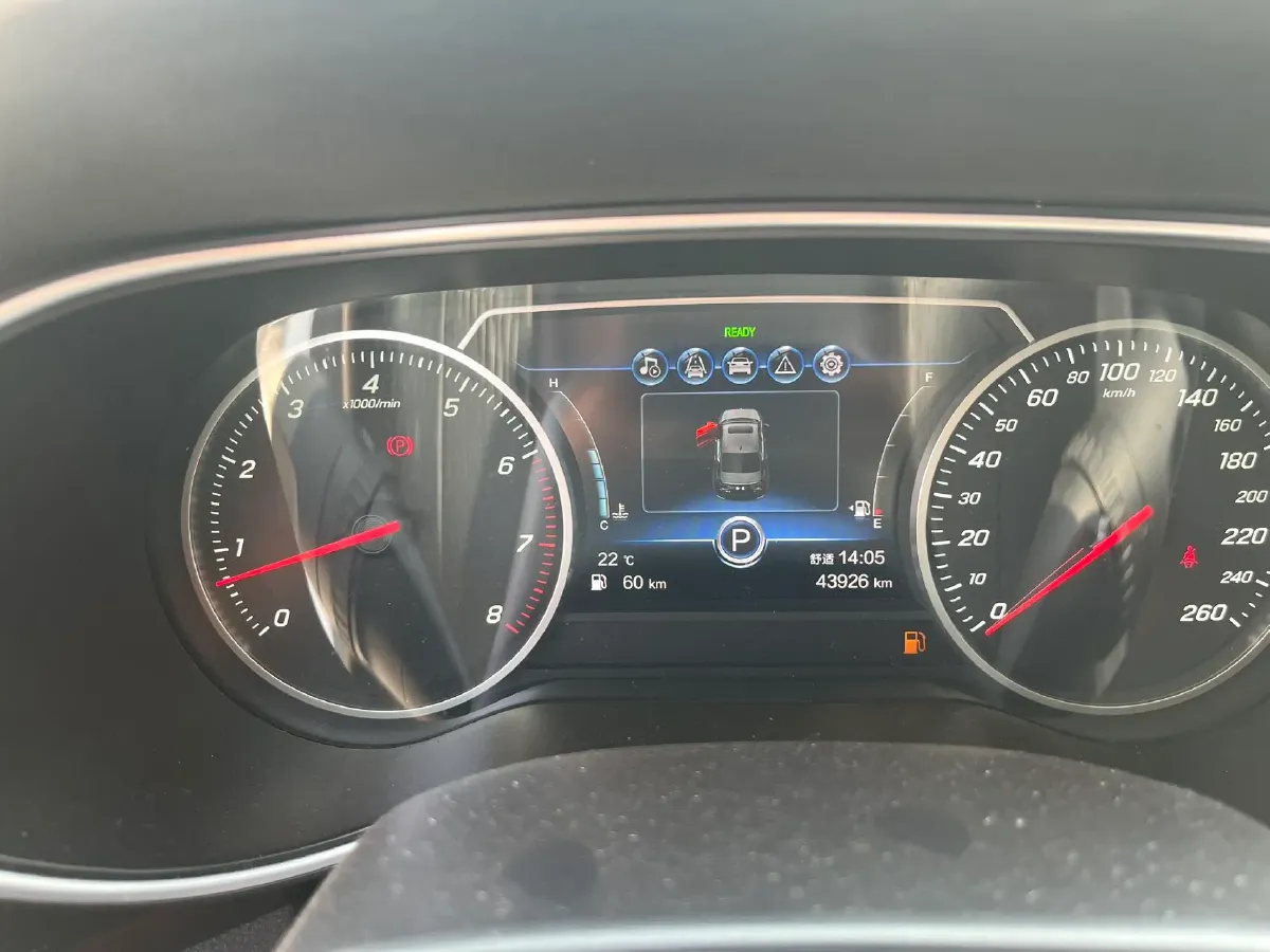 2022 HongQi H5 1.8T 197HP L4 6AT,autocango,china used car exporter,china ev exporter,chinese used car exporter,chinese used ev exporter