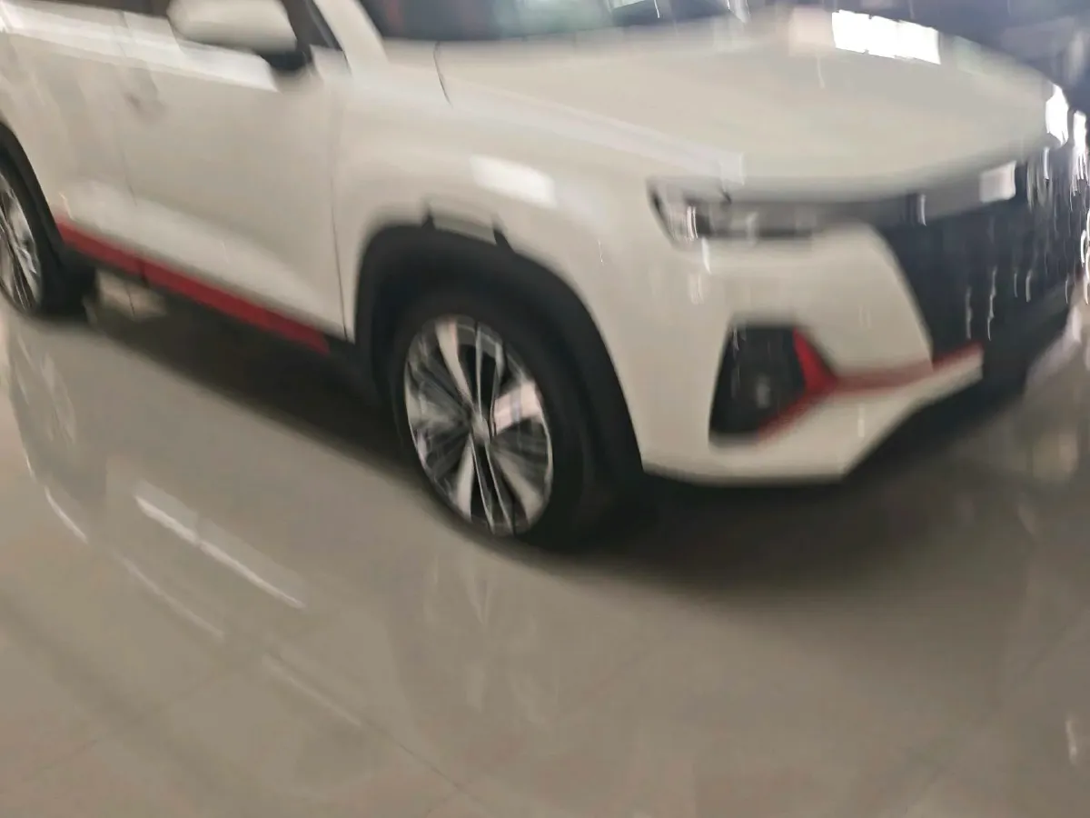 2023 ChangAn CS35 Plus 1.4T 160HP L4 7DCT,autocango,china used car exporter,china ev exporter,chinese used car exporter,chinese used ev exporter