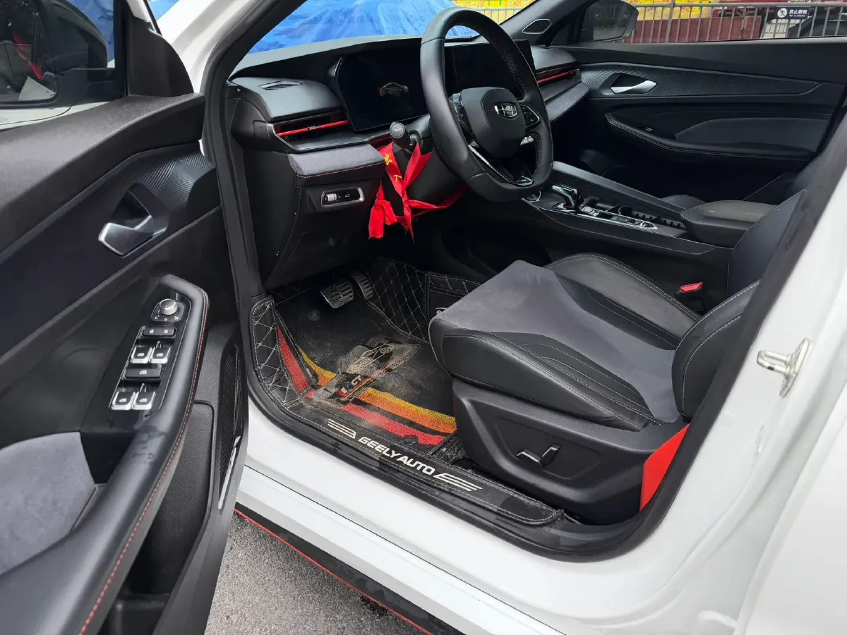 2022 Geely Binray 1.5T 181HP L4 7DCT,autocango,china used car exporter,china ev exporter,chinese used car exporter,chinese used ev exporter