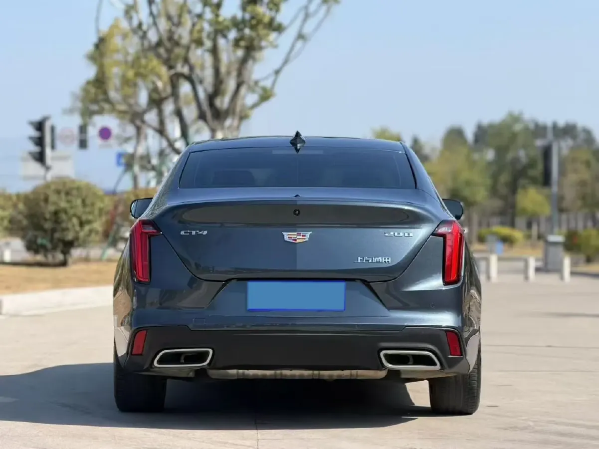 2023 Cadillac CT4 2.0T 237HP L4 8AT,autocango,china used car exporter,china ev exporter,chinese used car exporter,chinese used ev exporter