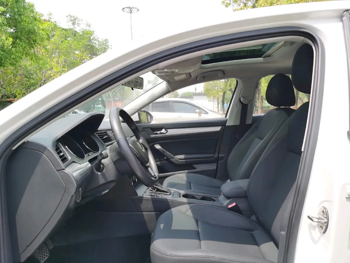 2018 Volkswagen Lamando 1.4T 131HP L4 7DCT,autocango,china used car exporter,china ev exporter,chinese used car exporter,chinese used ev exporter