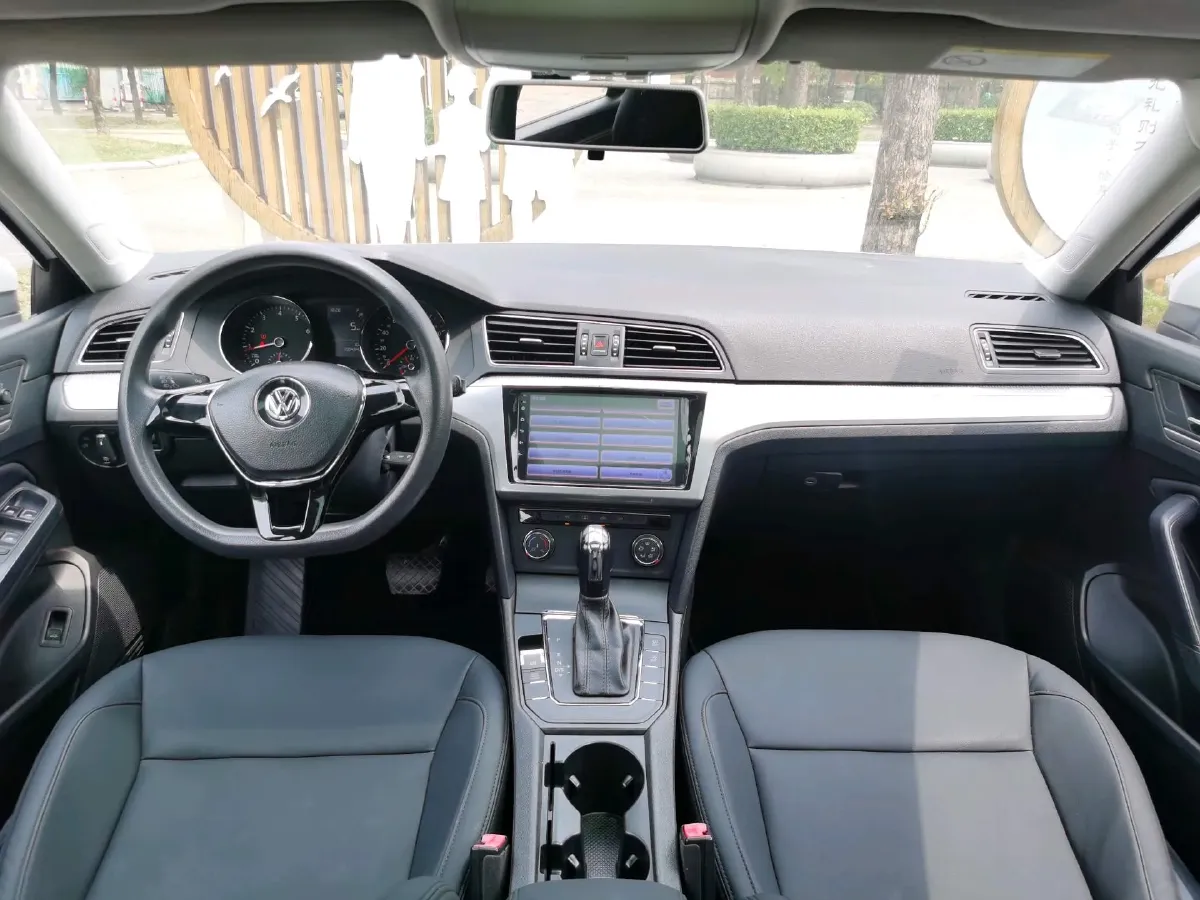 2018 Volkswagen Lamando 1.4T 131HP L4 7DCT,autocango,china used car exporter,china ev exporter,chinese used car exporter,chinese used ev exporter